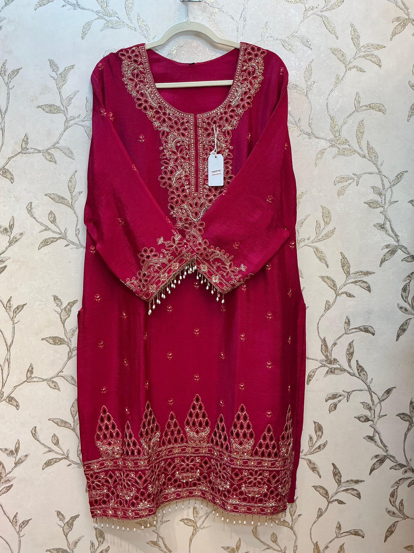 Cutwork Heavy Pearl Sleeve Suit with Garara & Dupatta
