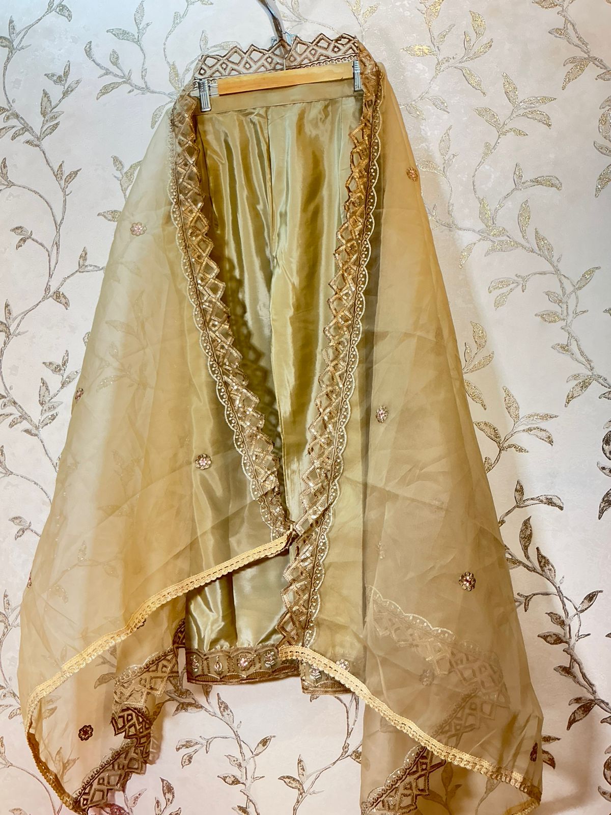 Husnara Cutwork Heavy Suit with Organza Dupatta